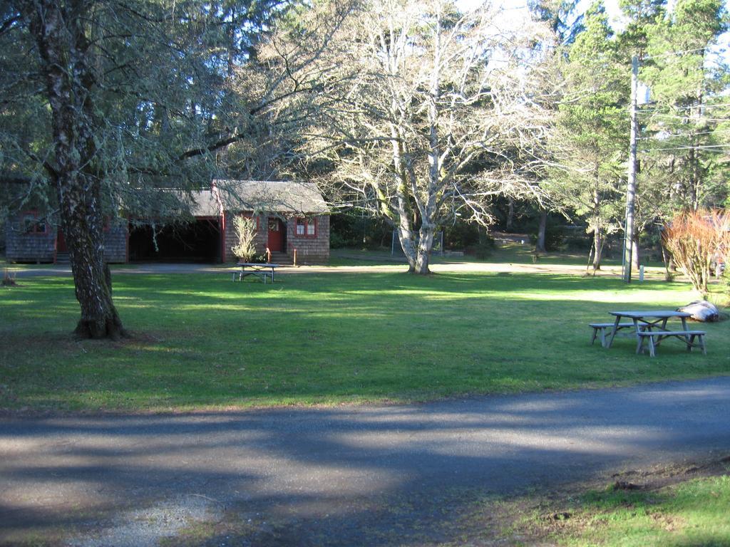 Shakti Cove Cottages Ocean Park Exterior photo